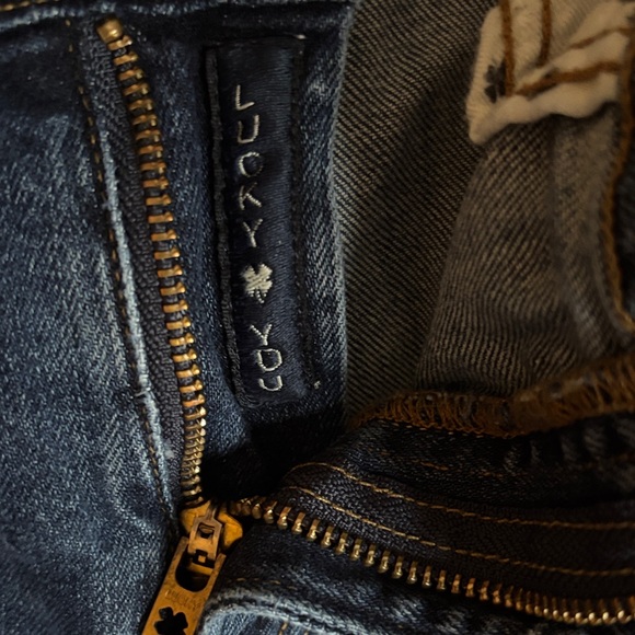 Lucky Brand Relaxed Fit Dark Blue Jeans - Picture 4 of 6